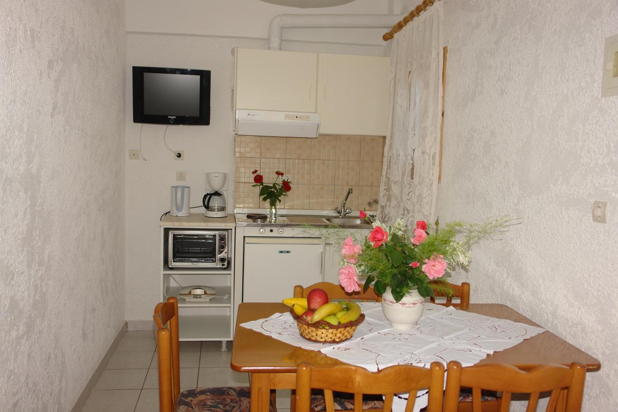 Aparthotel Prasoudopetra Ágios Matthaíos Exteriér fotografie